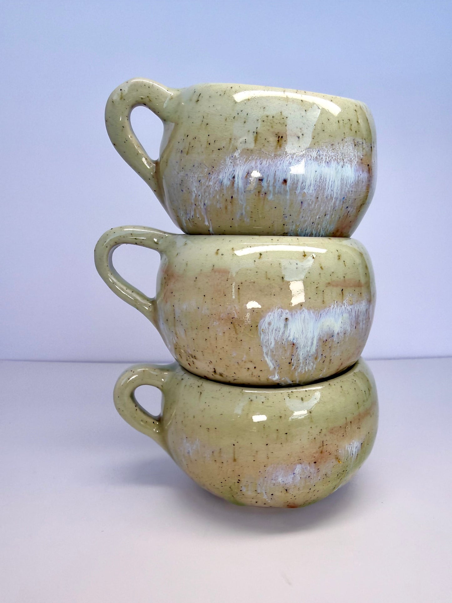 Cup mit Henkel „All clear“ with a bit of turquoise ￼