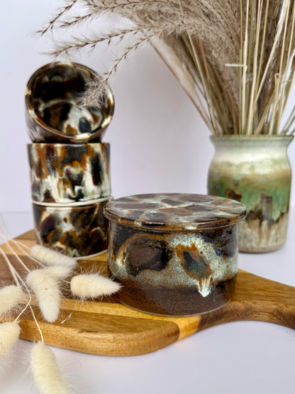 Cups & Butterglocke „Teak Float“